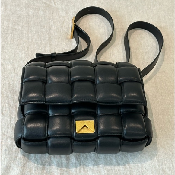 Bottega Veneta Padded Cassette Black Cross Body - Picture 3 of 12